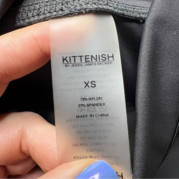 Kittenish High Rise Logo Band Leggings in Gray Black Jessie James Decker - Picture 6 of 6